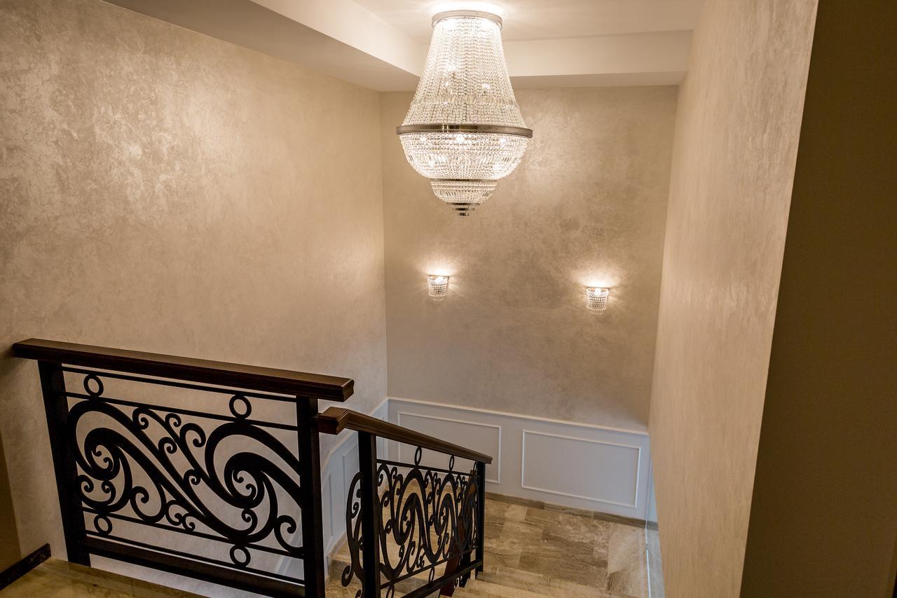 J'Adore Boutique Hotel Lugoj Luaran gambar