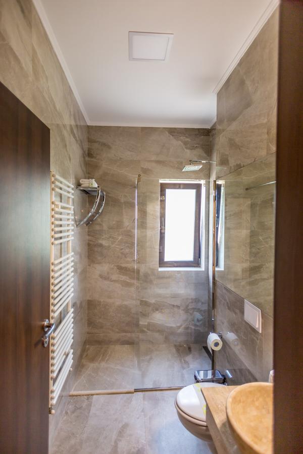 J'Adore Boutique Hotel Lugoj Luaran gambar